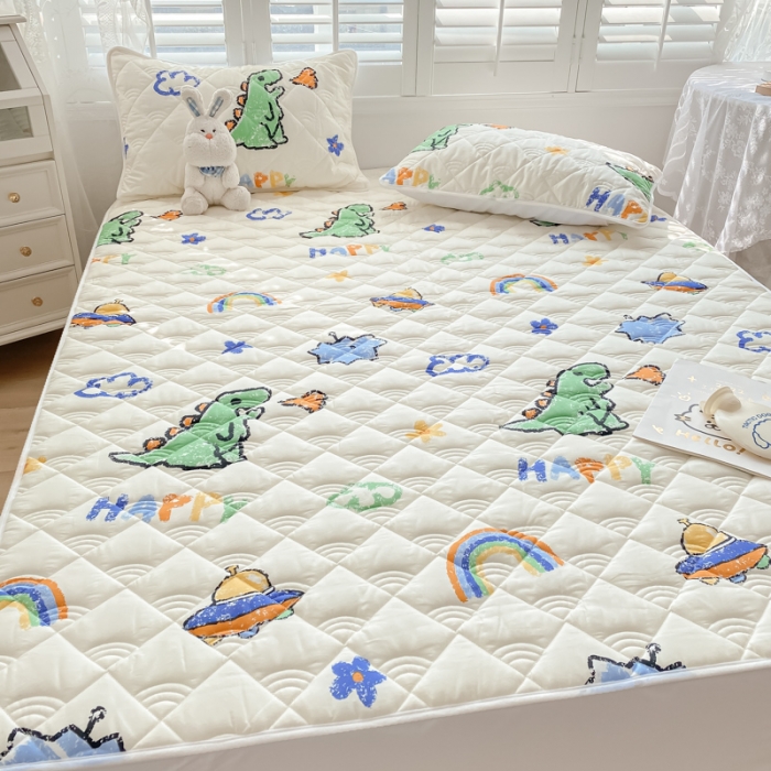 91家纺网 家纺一手货源 找家纺 鑫钰 2023新款全棉抗菌小老虎印花床笠 恐龙游记