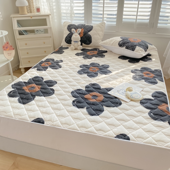 91家纺网 家纺一手货源 找家纺 鑫钰 2023新款全棉抗菌小老虎印花床笠 奈思-黑