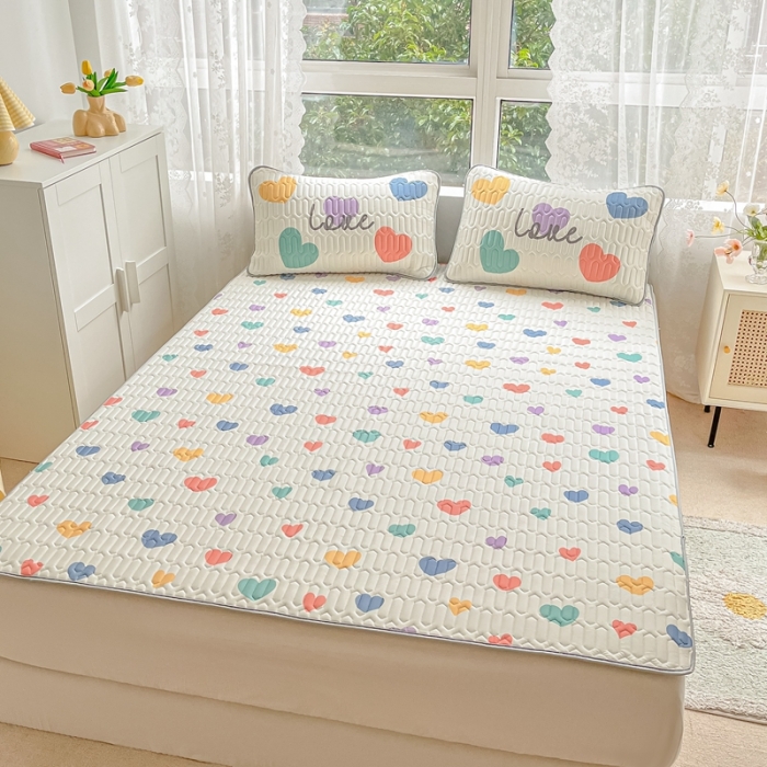 91家纺网 家纺一手货源 找家纺 佰亿莱 2024新款大版乳胶软凉席三件套 彩色爱心