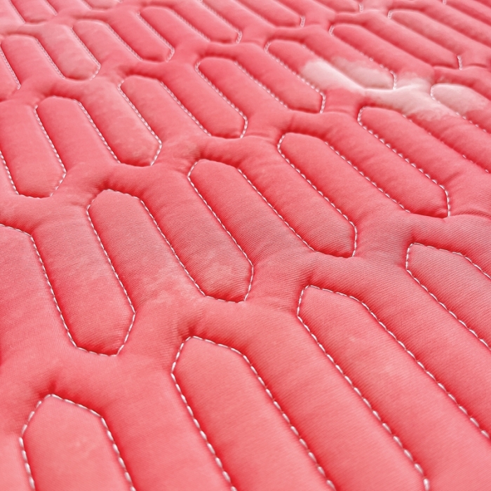 91家纺网 家纺一手货源 找家纺 佰亿莱 2024新款大版乳胶软凉席三件套 大草莓