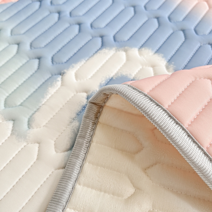 91家纺网 家纺一手货源 找家纺 佰亿莱 2024新款大版乳胶软凉席三件套 清新夏日