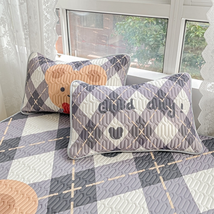 91家纺网 家纺一手货源 找家纺 佰亿莱 2024新款大版乳胶软凉席三件套 绅士小熊