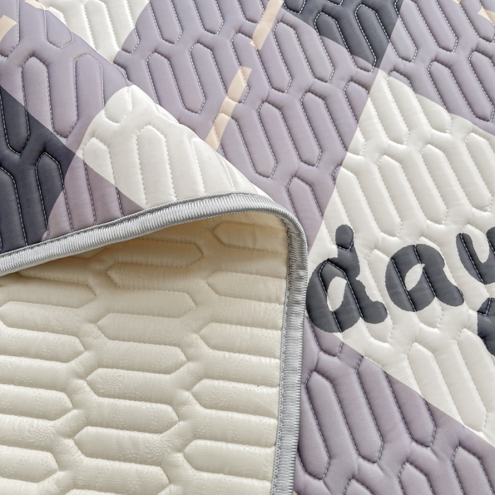 91家纺网 家纺一手货源 找家纺 佰亿莱 2024新款大版乳胶软凉席三件套 绅士小熊