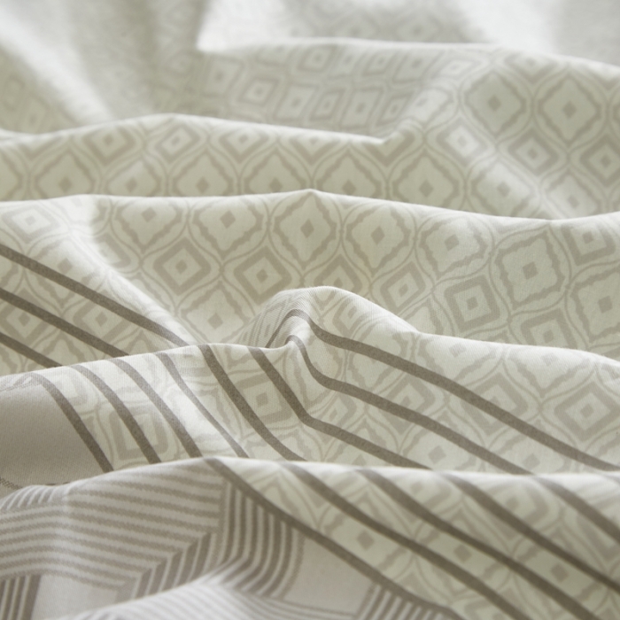 91家纺网 家纺一手货源 找家纺 惠居家 2022新款大版喷气印花四件套 浮羽