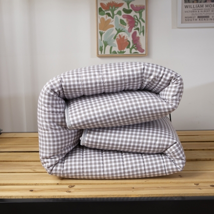 91家纺网 家纺一手货源 找家纺 高克重高密度磨毛布三层加厚夹棉绗绣床垫学生宿舍床垫单人床垫子