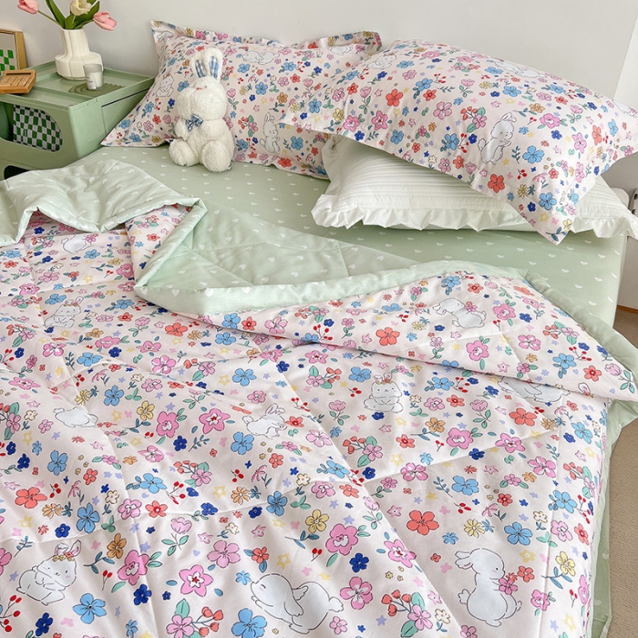 91家纺网 家纺一手货源 找家纺 BOSS 2024新款小清新斜纹全棉夏被 花园奇遇