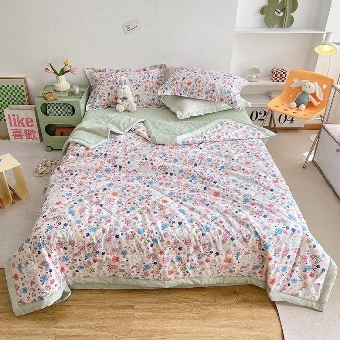 91家纺网 家纺一手货源 找家纺 BOSS 2024新款小清新斜纹全棉夏被 花园奇遇