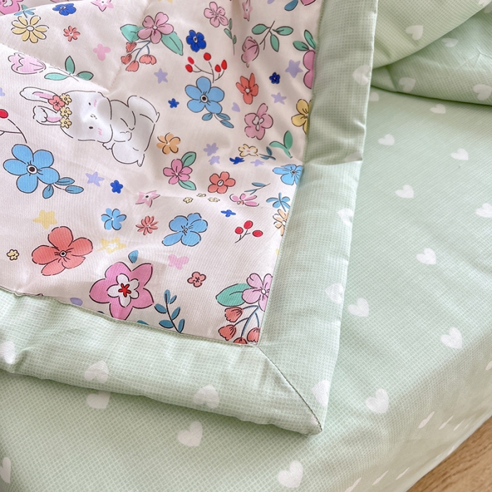 91家纺网 家纺一手货源 找家纺 BOSS 2024新款小清新斜纹全棉夏被 花园奇遇