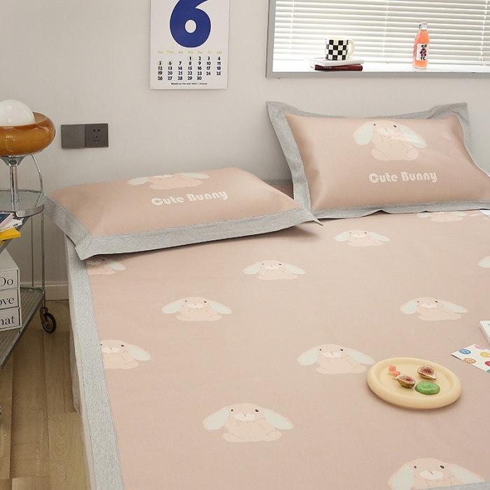 91家纺网 家纺一手货源 找家纺 橘滋 2022新款高端数码印花凉席（平席款）系列 波比兔