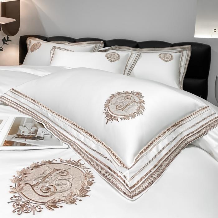 91家纺网 家纺一手货源 找家纺 200支新款长绒棉宽边刺绣四件套