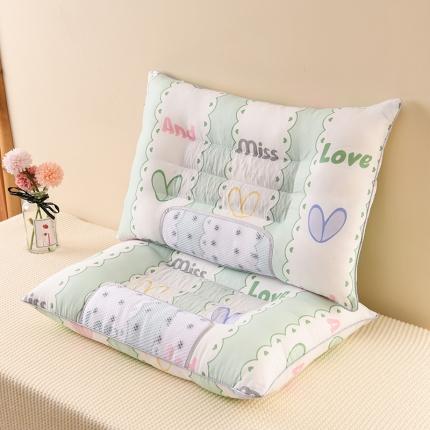 圣楚家纺 2024新款健康护颈保健枕 小心思