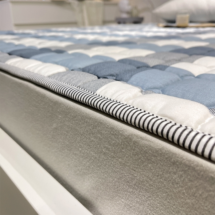 91家纺网 家纺一手货源 找家纺 丽诺床垫  2022新款13070全棉印花防滑床褥