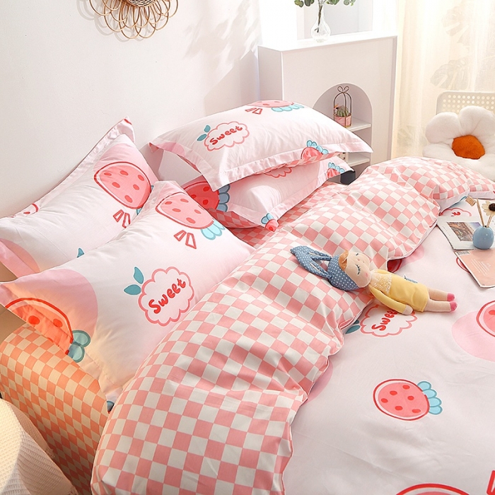 91家纺网 家纺一手货源 找家纺 晶缦 2022新款全棉12868全棉印花套件萌新系列单床单-四件套 元气草莓