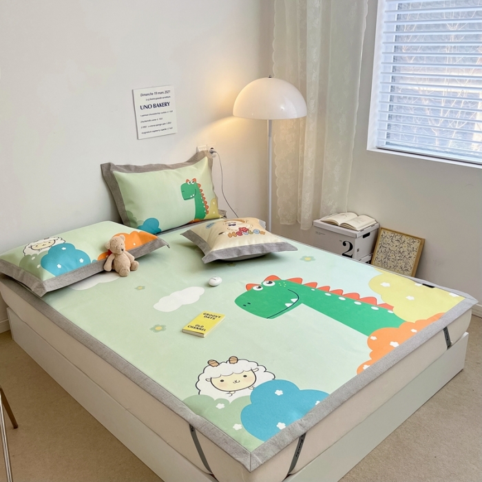 91家纺网 家纺一手货源 找家纺 本希 2022新款水洗数码印花卡通简约冰丝席床席款 恐龙世界