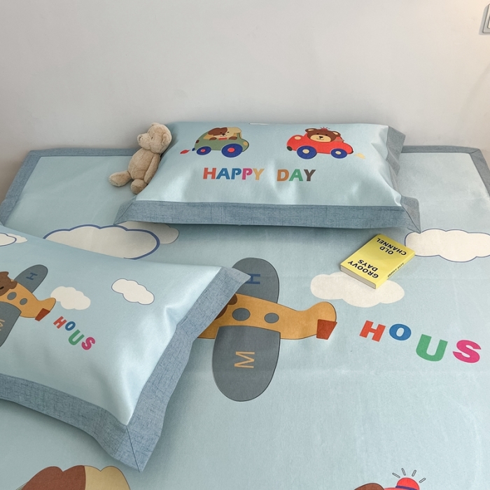 91家纺网 家纺一手货源 找家纺 本希 2022新款水洗数码印花卡通简约冰丝席床席款 快乐小熊