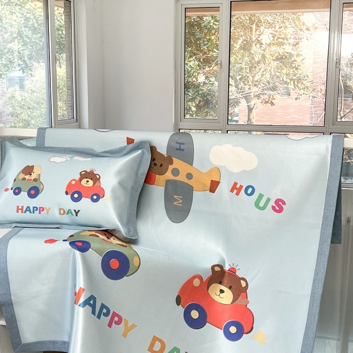 91家纺网 家纺一手货源 找家纺 本希 2022新款水洗数码印花卡通简约冰丝席床席款 快乐小熊