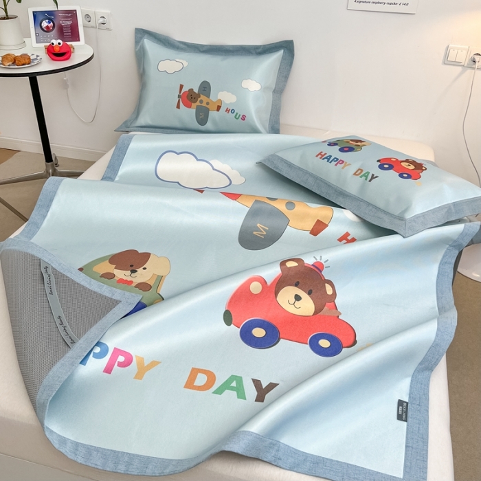 91家纺网 家纺一手货源 找家纺 本希 2022新款水洗数码印花卡通简约冰丝席床席款 快乐小熊