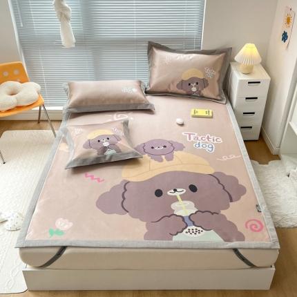 本希 2022新款水洗数码印花卡通简约冰丝席床席款 牛奶泰迪