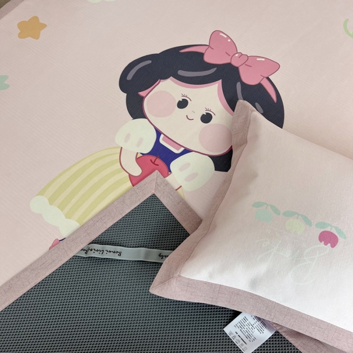 91家纺网 家纺一手货源 找家纺 本希 2022新款水洗数码印花卡通简约冰丝席床席款 苹果公主