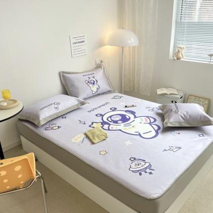 91家纺网 家纺一手货源 找家纺 （总）本希 2022新款水洗数码印花卡通简约冰丝席床笠款