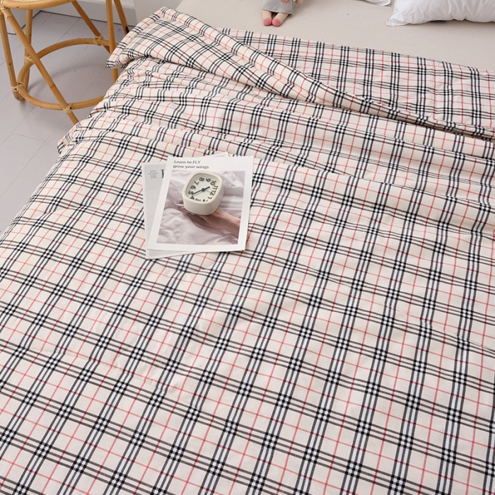 91家纺网 家纺一手货源 找家纺 小虾米 2022新款40支纯棉印花夏被被子被芯 辰星