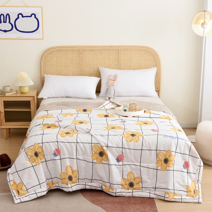 91家纺网 家纺一手货源 找家纺 小虾米 2022新款40支纯棉印花夏被被子被芯 花儿朵朵