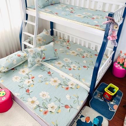 91家纺网 家纺一手货源 找家纺 小虾米 2022新款可定制凉感丝0.4乳胶凉席床笠三件套 花开朵朵