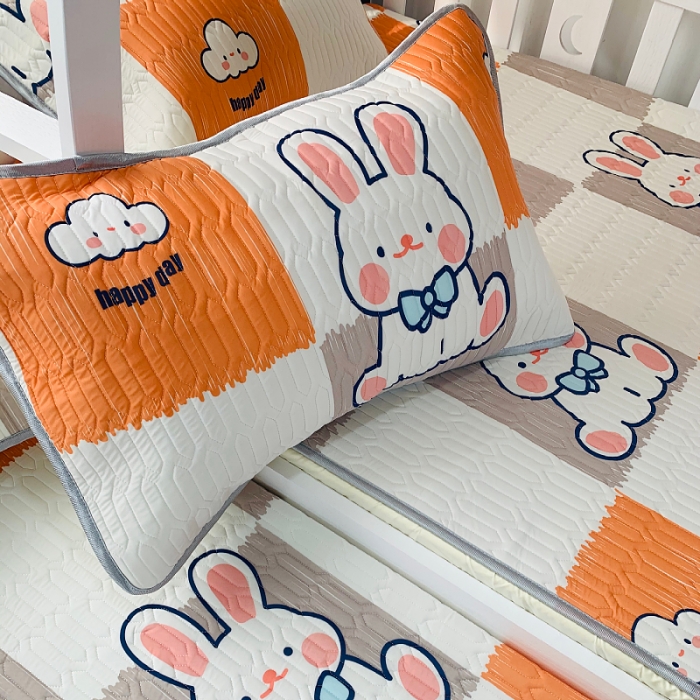 91家纺网 家纺一手货源 找家纺 小虾米 2022新款可定制凉感丝0.4乳胶凉席床笠三件套 方块兔