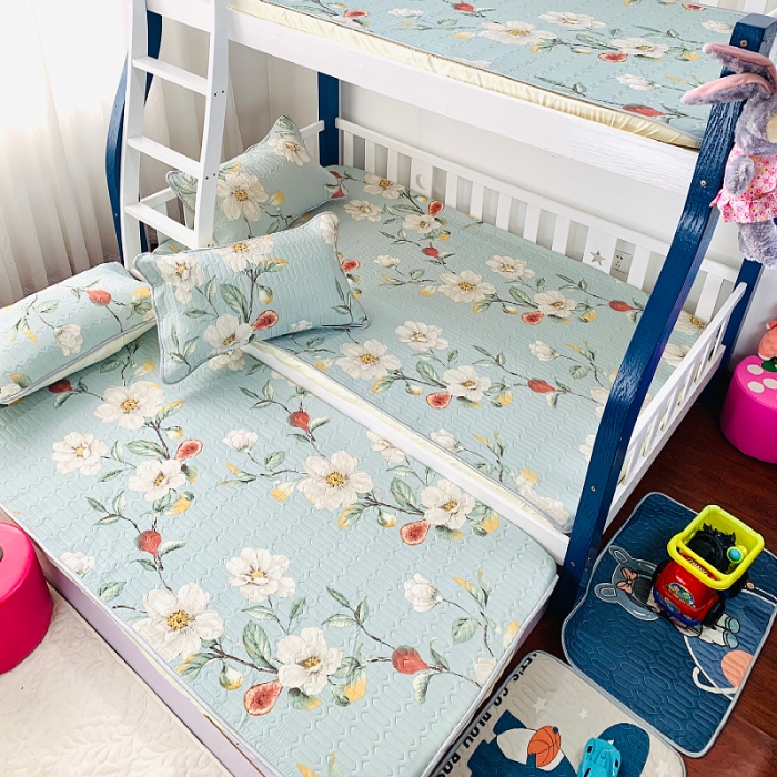 91家纺网 家纺一手货源 找家纺 小虾米 2022新款可定制凉感丝0.4乳胶凉席床笠三件套 花开朵朵