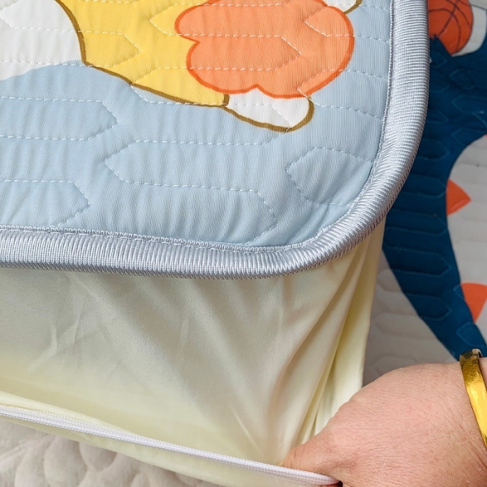 91家纺网 家纺一手货源 找家纺 小虾米 2022新款可定制凉感丝0.4乳胶凉席床笠三件套 快乐鸭