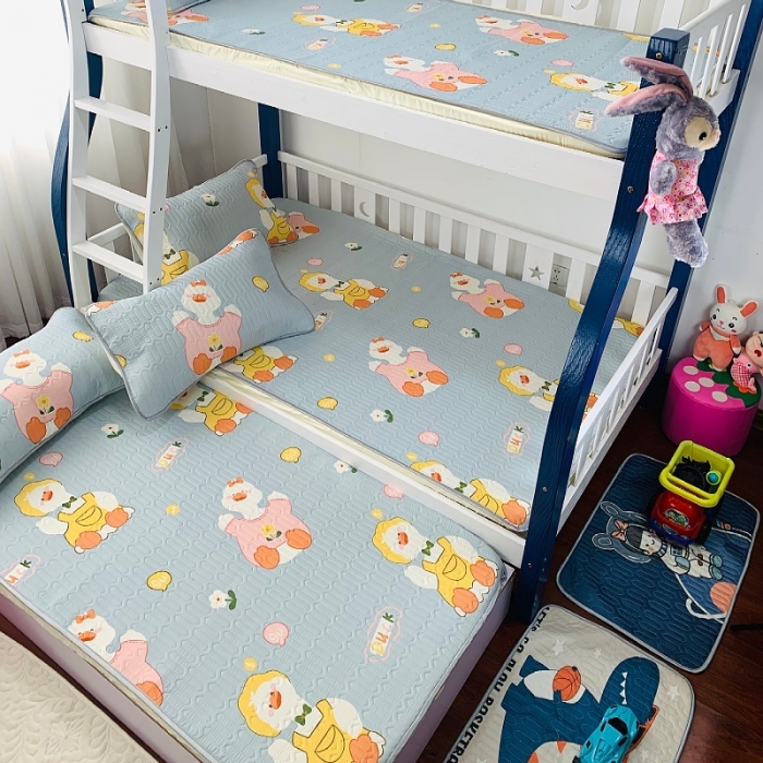 91家纺网 家纺一手货源 找家纺 小虾米 2022新款可定制凉感丝0.4乳胶凉席床笠三件套 快乐鸭