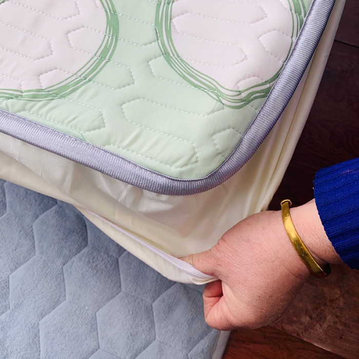 91家纺网 家纺一手货源 找家纺 小虾米 2022新款可定制凉感丝0.4乳胶凉席床笠三件套 柠檬