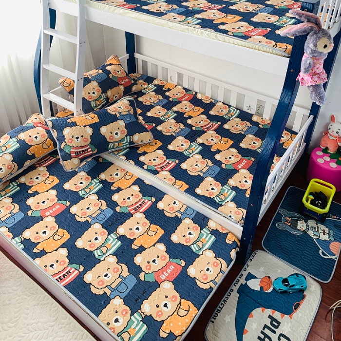 91家纺网 家纺一手货源 找家纺 小虾米 2022新款可定制凉感丝0.4乳胶凉席床笠三件套 小熊