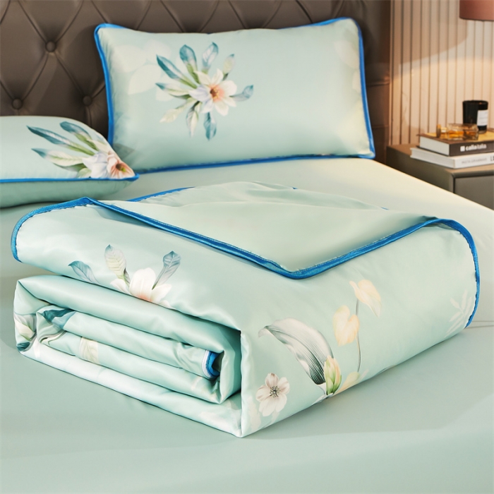 91家纺网 家纺一手货源 找家纺 铠畅 2022新款天丝夏被四件套床裙 半夏时光