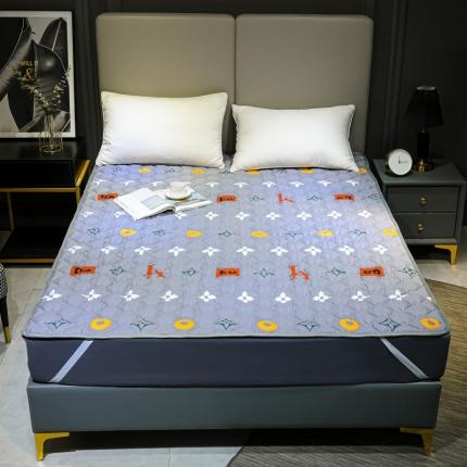 91家纺网 家纺一手货源 找家纺 索弗莱 2022新款全棉床垫星空漫步