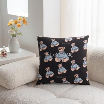 91家纺网 家纺一手货源 找家纺 博笔熊 2022新款短毛绒抱枕 小棕熊