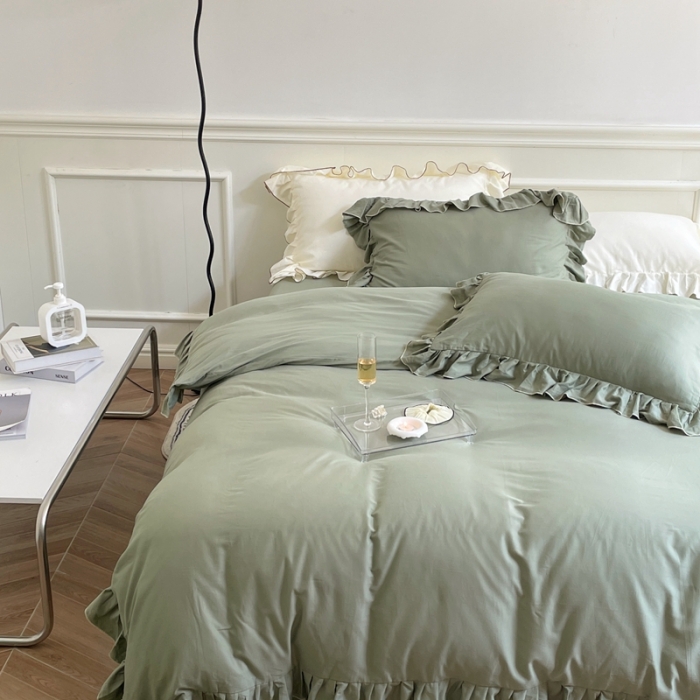 91家纺网 家纺一手货源 找家纺 时年 2022新款60长绒棉水洗轻磨毛花边款四件套 山野绿