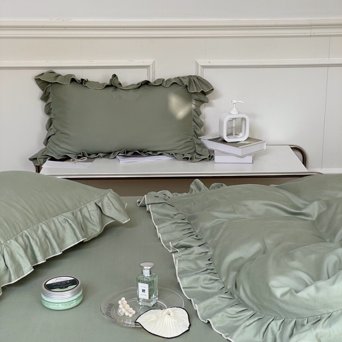 91家纺网 家纺一手货源 找家纺 时年 2022新款60长绒棉水洗轻磨毛花边款四件套 山野绿