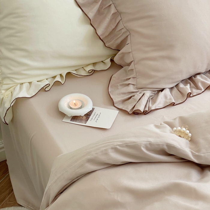 91家纺网 家纺一手货源 找家纺 时年 2022新款60长绒棉水洗轻磨毛花边款四件套 鲜芋米