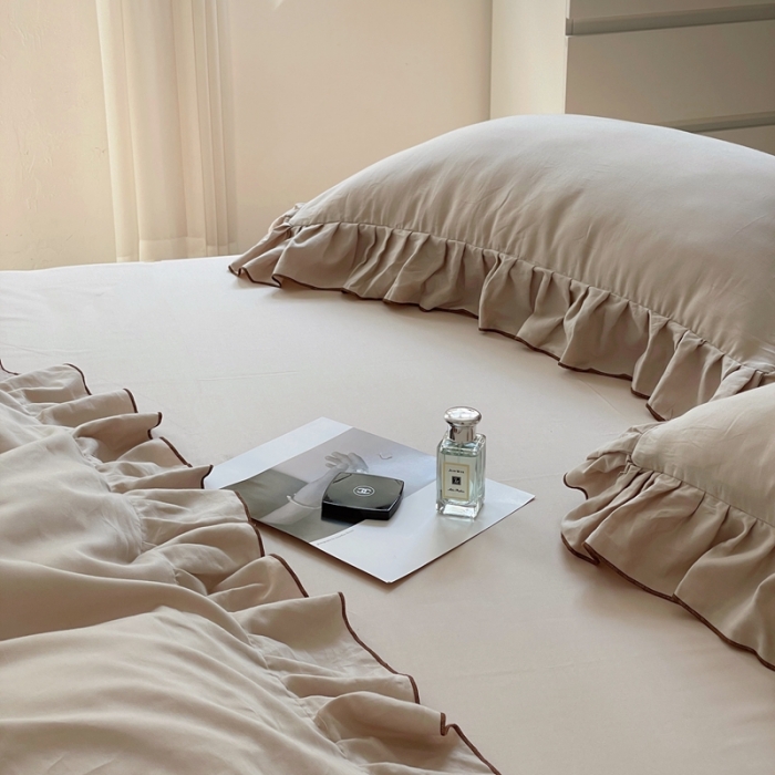 91家纺网 家纺一手货源 找家纺 时年 2022新款60长绒棉水洗轻磨毛花边款四件套 鲜芋米