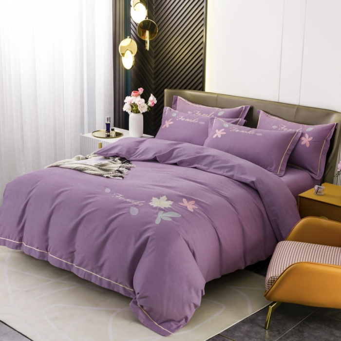 91家纺网 家纺一手货源 找家纺 优姿家纺 2022新款全棉磨毛绣花四件套 枫叶-豆沙紫