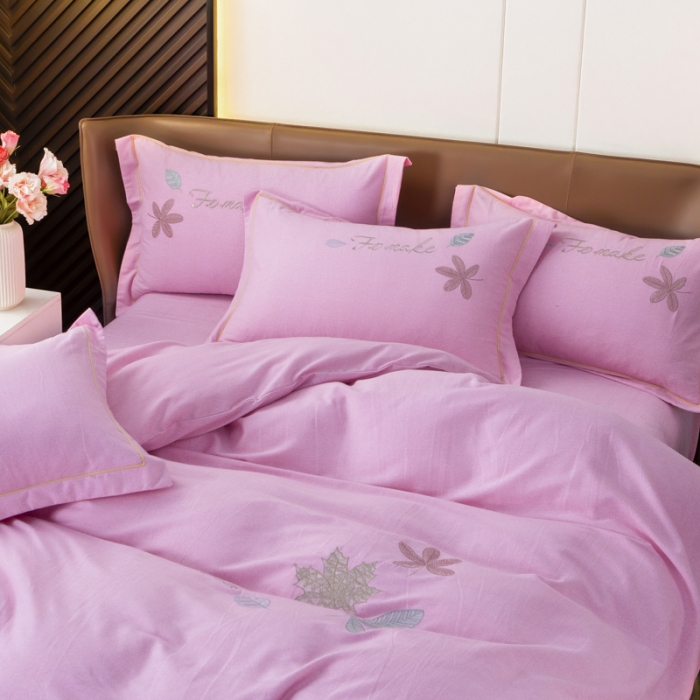 91家纺网 家纺一手货源 找家纺 优姿家纺 2022新款全棉磨毛绣花四件套 枫叶-粉色