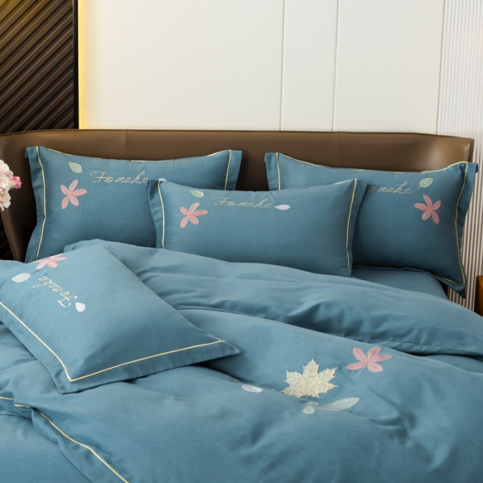 91家纺网 家纺一手货源 找家纺 优姿家纺 2022新款全棉磨毛绣花四件套 枫叶-孔雀蓝