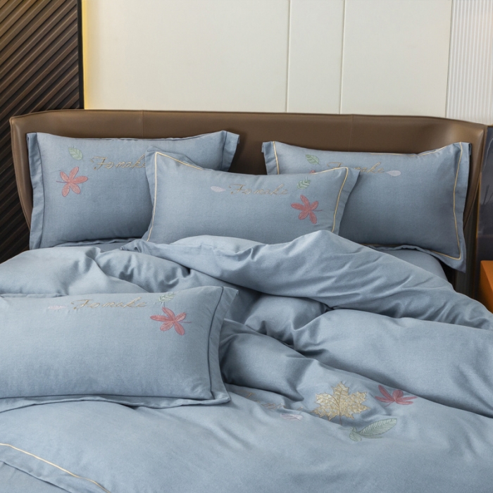 91家纺网 家纺一手货源 找家纺 优姿家纺 2022新款全棉磨毛绣花四件套 枫叶-蓝灰