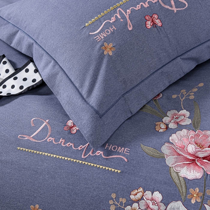 91家纺网 家纺一手货源 找家纺 优姿家纺 2022新款全棉磨毛绣花四件套 香水百合-浅灰