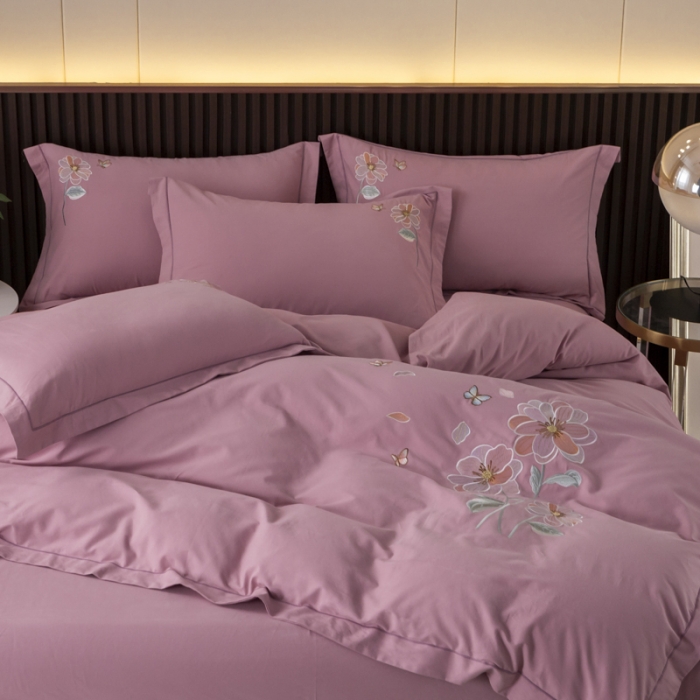 91家纺网 家纺一手货源 找家纺 优姿家纺2022新款100S长绒棉宽边绣花四件套蝶恋花-豆沙