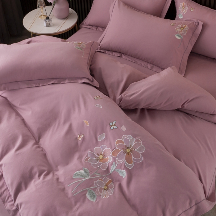 91家纺网 家纺一手货源 找家纺 优姿家纺2022新款100S长绒棉宽边绣花四件套蝶恋花-豆沙