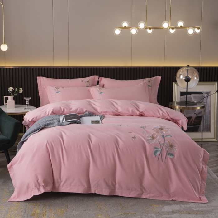 91家纺网 家纺一手货源 找家纺 优姿家纺2022新款100S长绒棉宽边绣花四件套蝶恋花-粉色