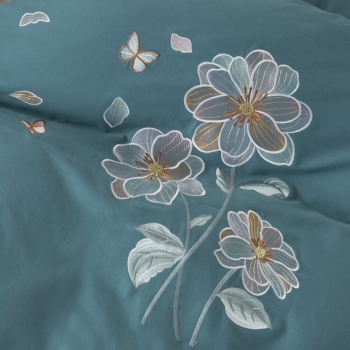 91家纺网 家纺一手货源 找家纺 优姿2022新款100S长绒棉宽边绣花四件套 蝶恋花-孔雀蓝