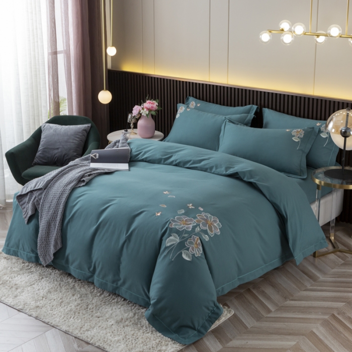 91家纺网 家纺一手货源 找家纺 优姿2022新款100S长绒棉宽边绣花四件套 蝶恋花-孔雀蓝